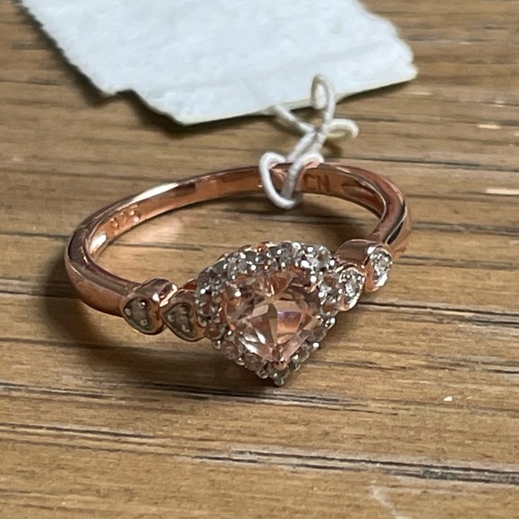 DELMAR Morganite & Diamond Halo Heart Ring - 0.01 ctw - Picture 2 of 5